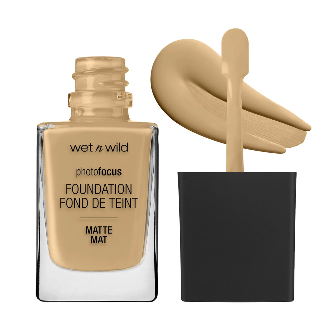 Wet n Wild Photo Focus Foundation Matte Oil-Free Longwear Liquid Foundation