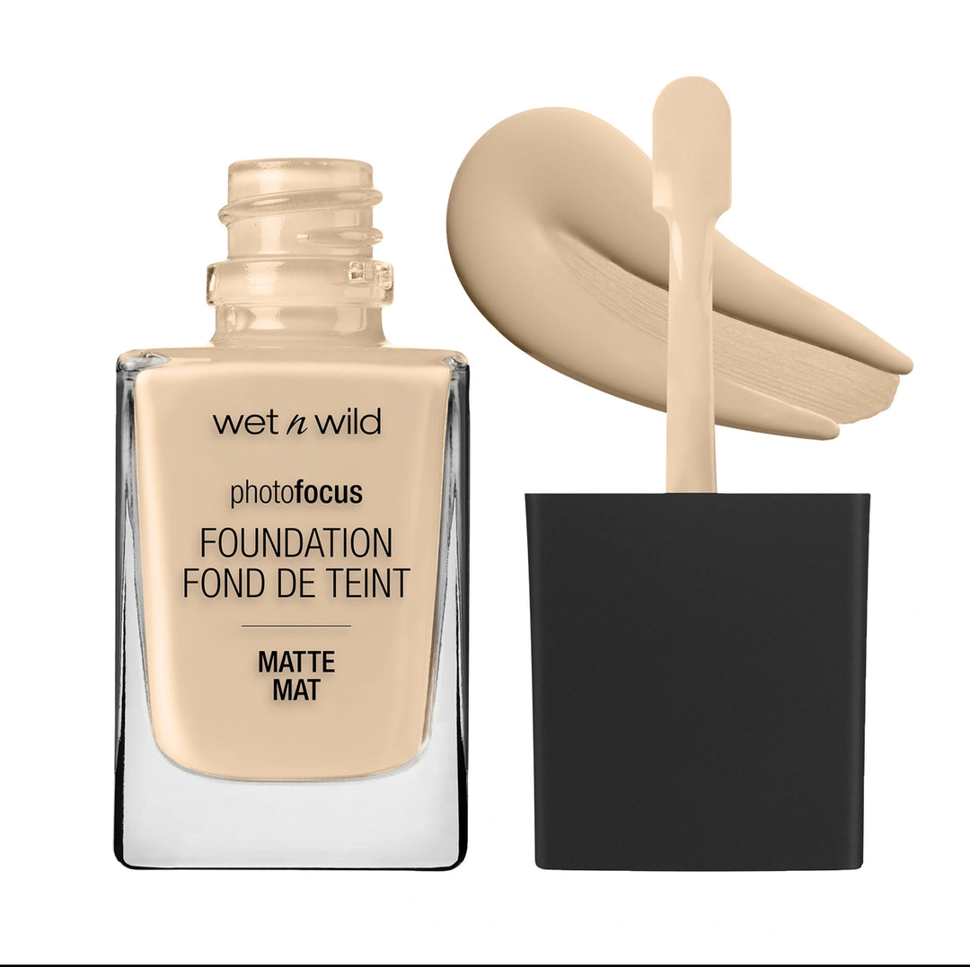 Wet n Wild Photo Focus Foundation Matte Oil-Free Longwear Liquid Foundation