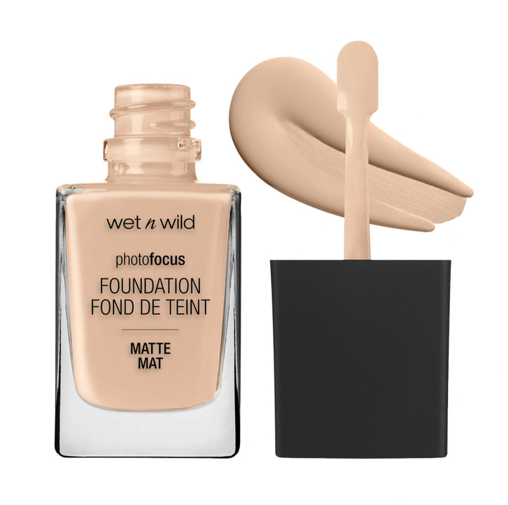 Wet n Wild Photo Focus Foundation Matte Oil-Free Longwear Liquid Foundation