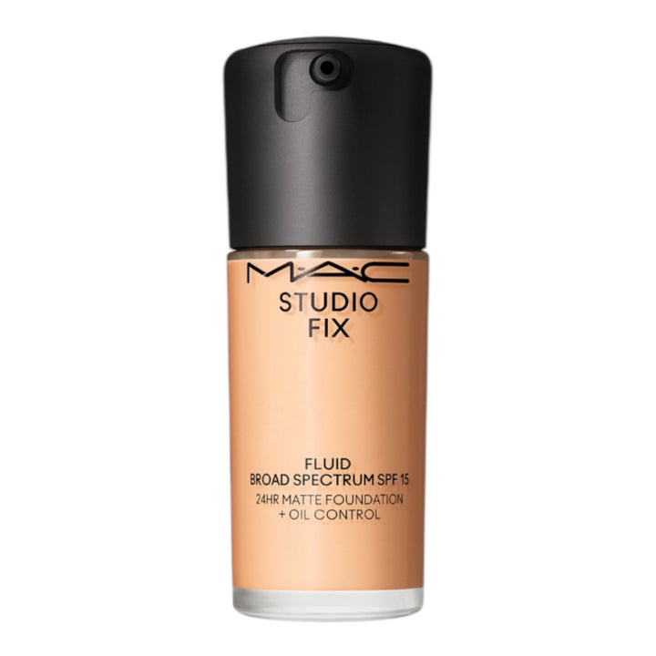 Mac Cosmetics Studio Fix Fluid SPF15 24HR Matte Foundation + Oil Control Nc 18