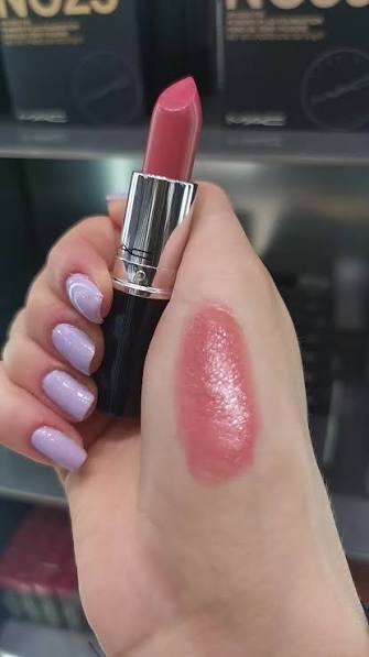 Mac Cosmetics Lustreglass Sheer-Shine Lipstick Can You Tell