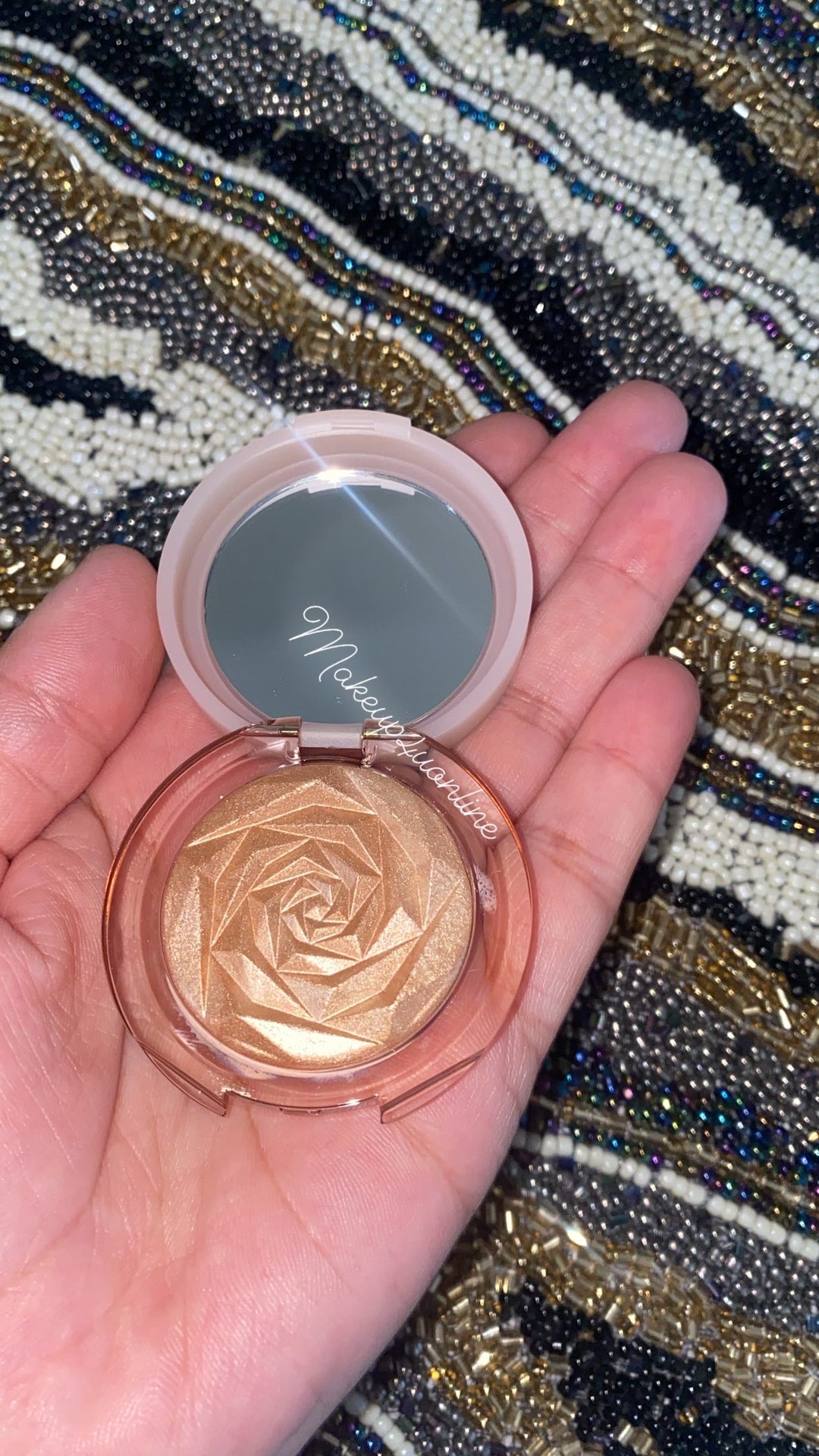Huda Beauty N.Y.M.P.H. All Over Glow Mini Highlighter