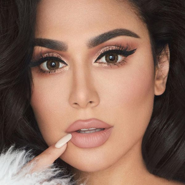 Huda Beauty Eye Lashes Hoodie 23