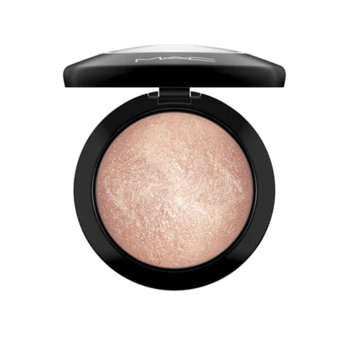 MAC Mineralize Skinfinish Highlight Face Powder Shade Soft And Geltle Gilded Peach Bronze 10g