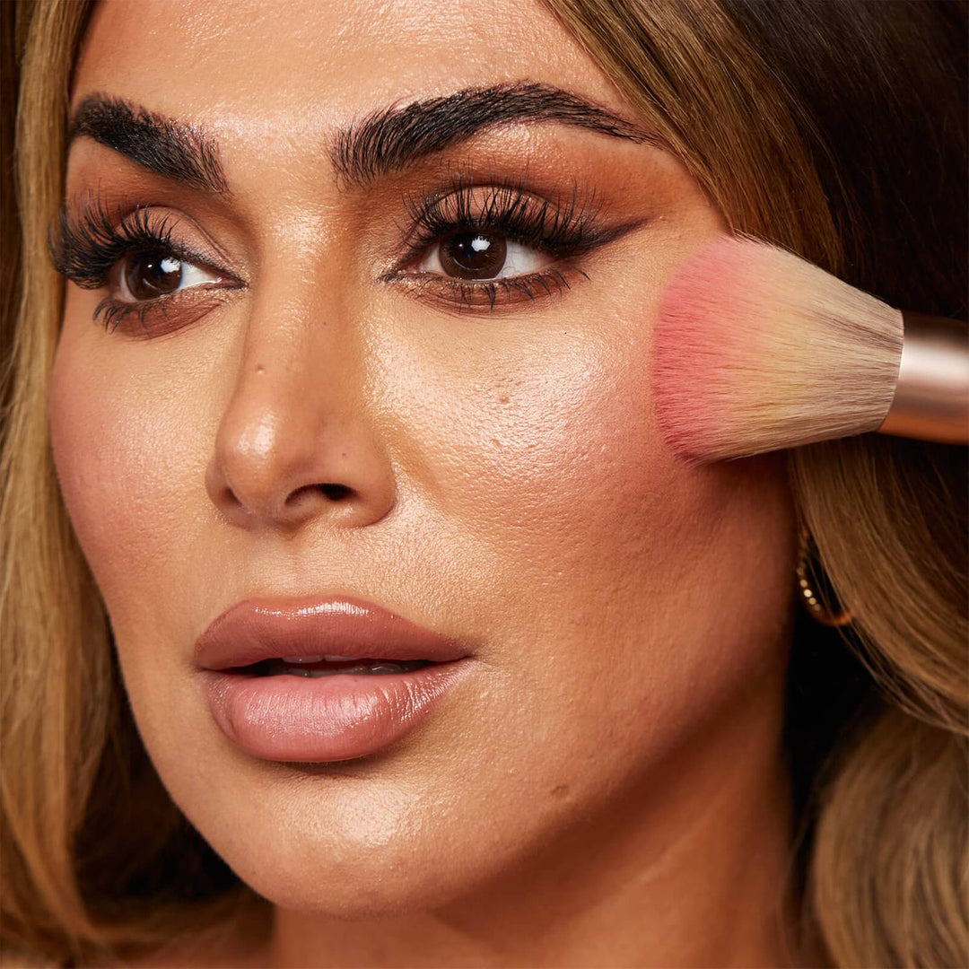 Huda Beauty GloWish Cheeky Vegan Blush Powder 01 Healthy Peach